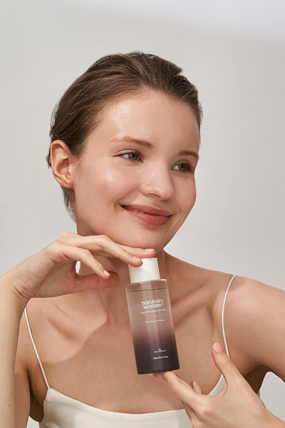 Wonder | Toner Hyaluronique Au Riz Noir 5,1 Fl.Oz | Toner Hydratant Pour Le Visage Pour Tous Types De Peau | Produit Végétalien Et Sans Cruauté Animale| EWG Green